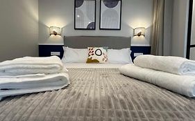 Apartamentos Paseo Colón